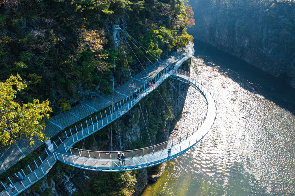 漢灘江柱状節理道