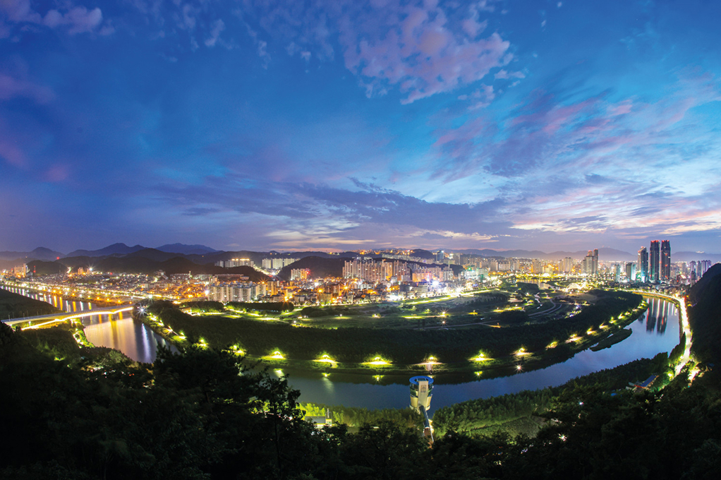 テファガン(太和江)国家庭園