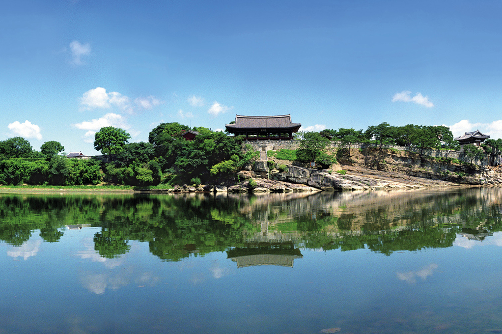 チンジュ(晋州)城