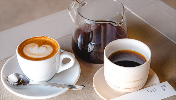 Momosロースタりー&コーヒー