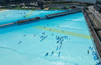 ソウルから1時間！テンションMAXな人工サーフィンテーマパーク、Wave Park